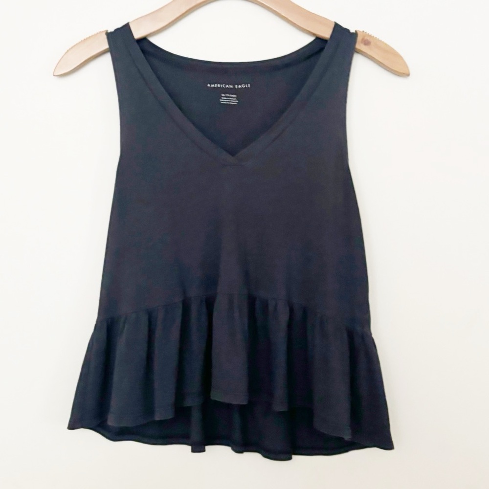 American Eagle Outfitters V-Neck Peplum‎ Tank Top Womens Sz XS Black Ruffle Hem